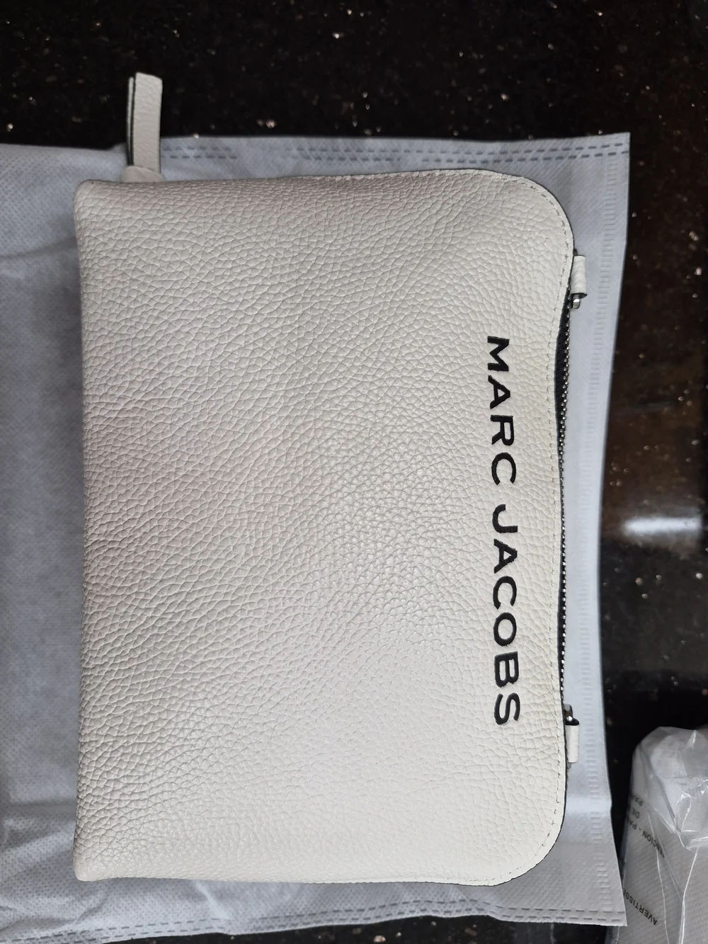 Marc Jacobs White Pebbled Leather Crossbody Bag